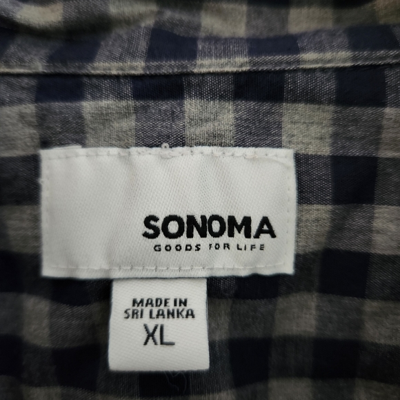 Button down shirt - Picture 2 of 2